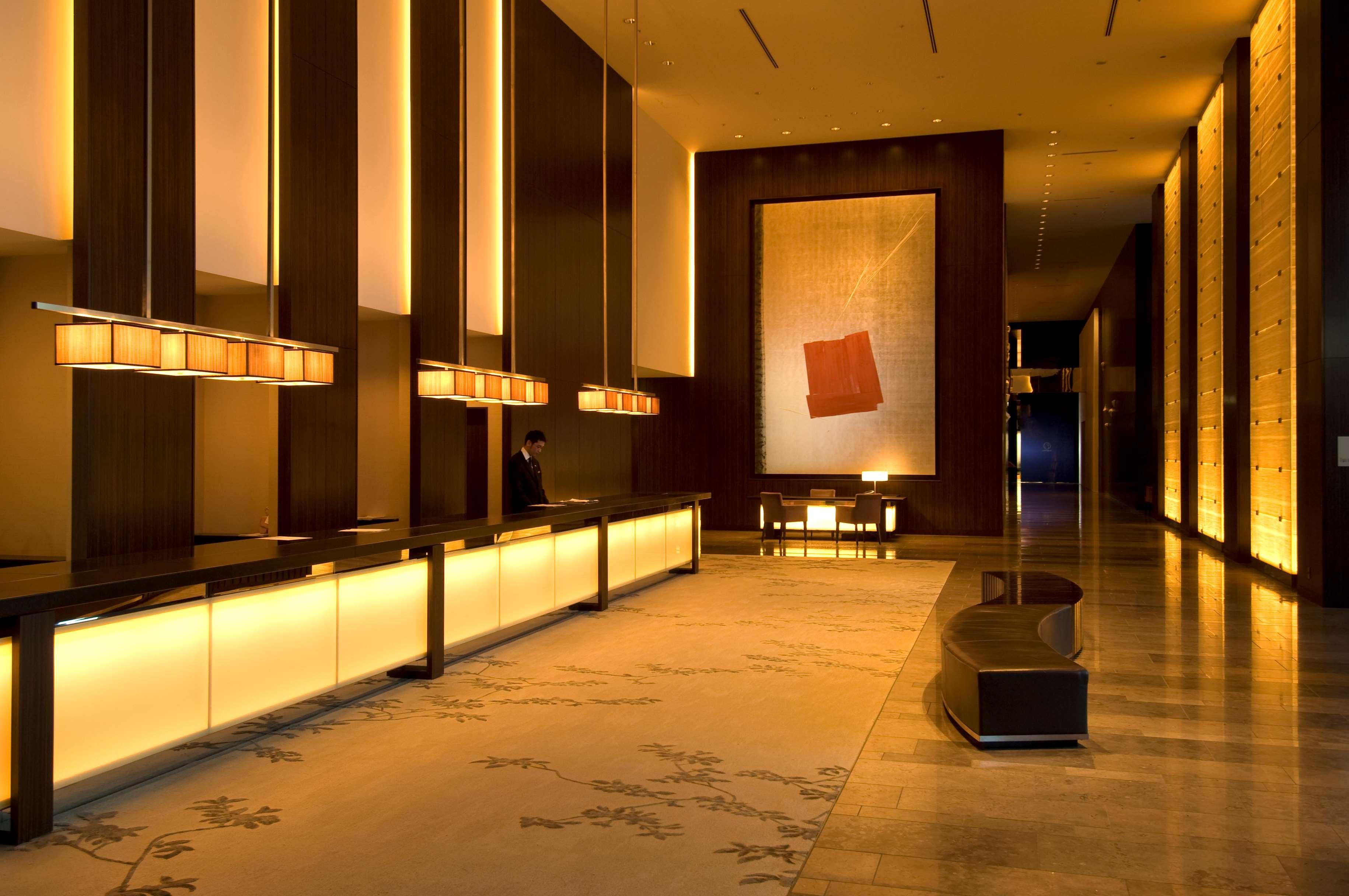Conrad Tokyo Hotel Interior photo