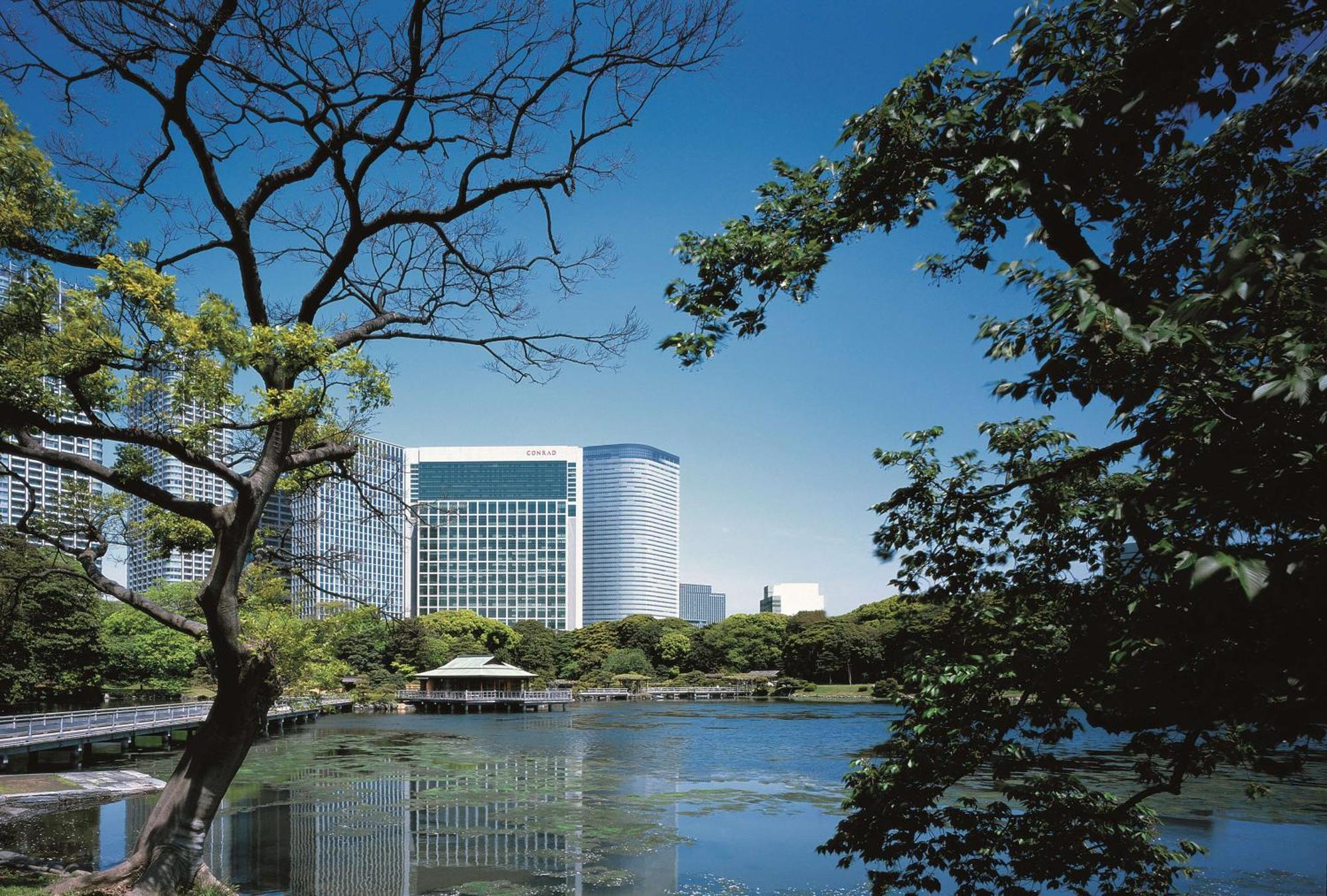 Conrad Tokyo Hotel Exterior photo
